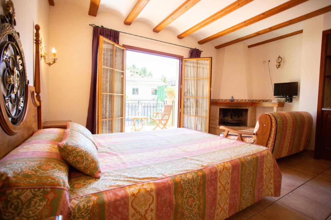 Hotel Rural Serrella Castell de Castells エクステリア 写真
