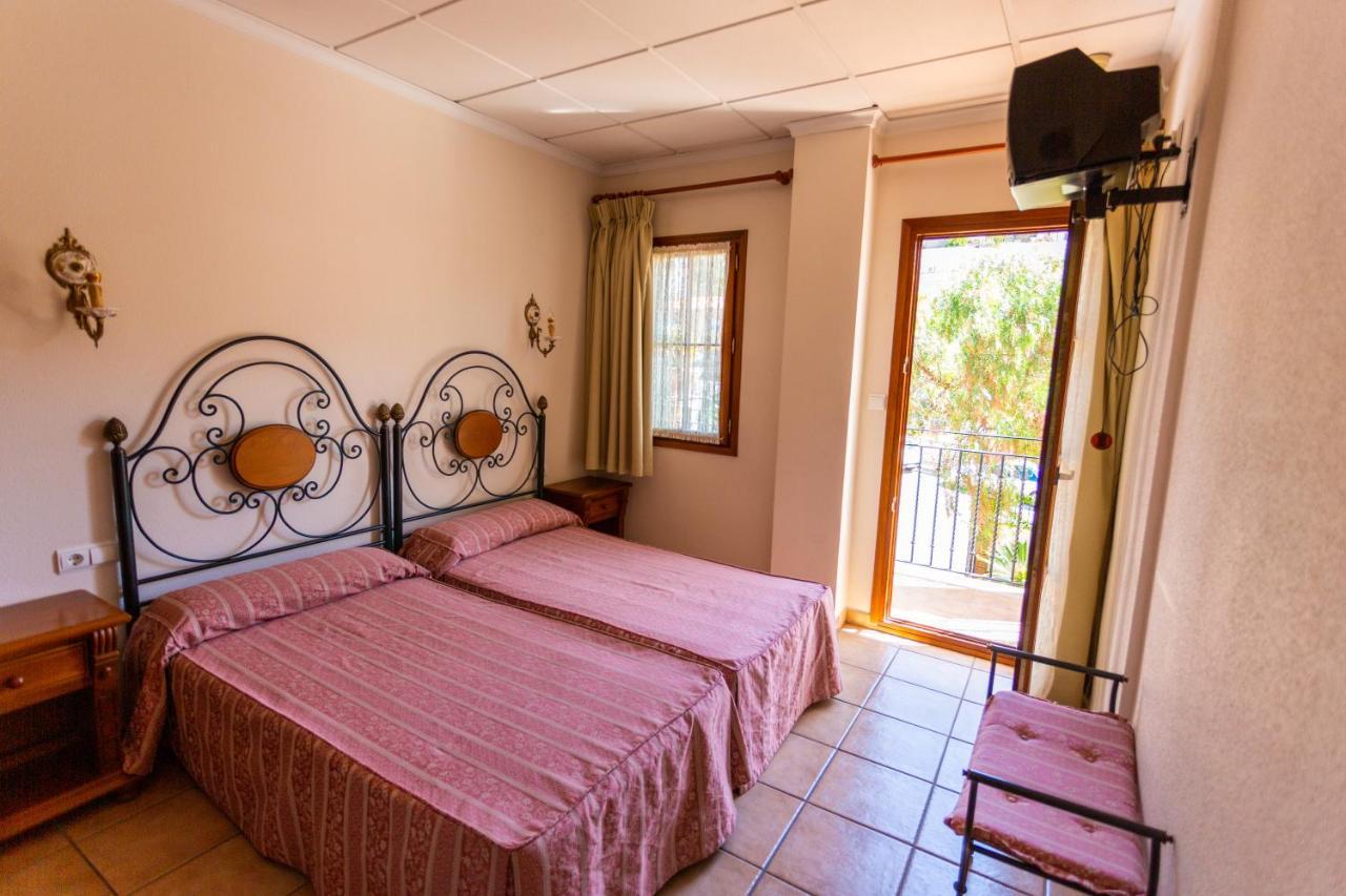 Hotel Rural Serrella Castell de Castells エクステリア 写真
